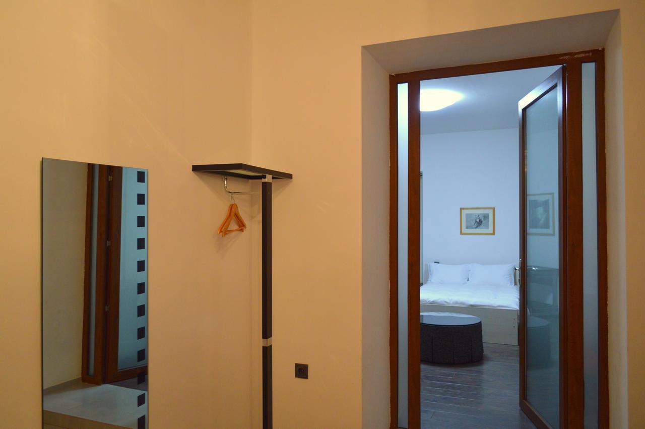 Deluxe Apartment Tbilisi Exterior photo